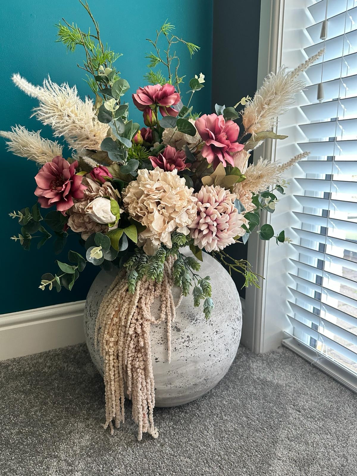 Luxury Pink Waterlily Stone Vase Display